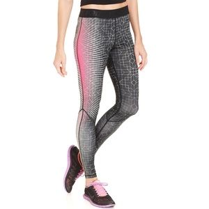 Nike Hyperwarm Leggings